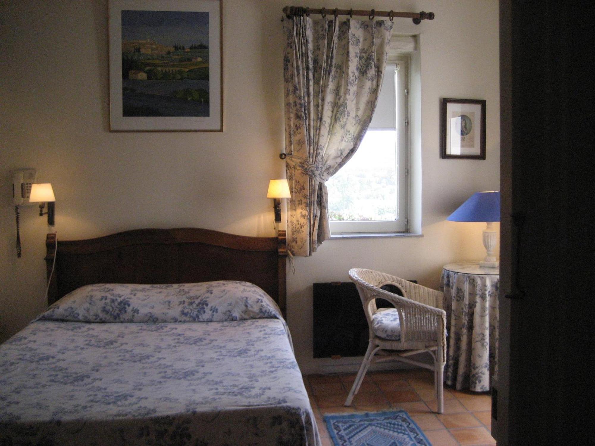 Maison D'Hotes De L'Eveche Vaison-la-Romaine Luaran gambar